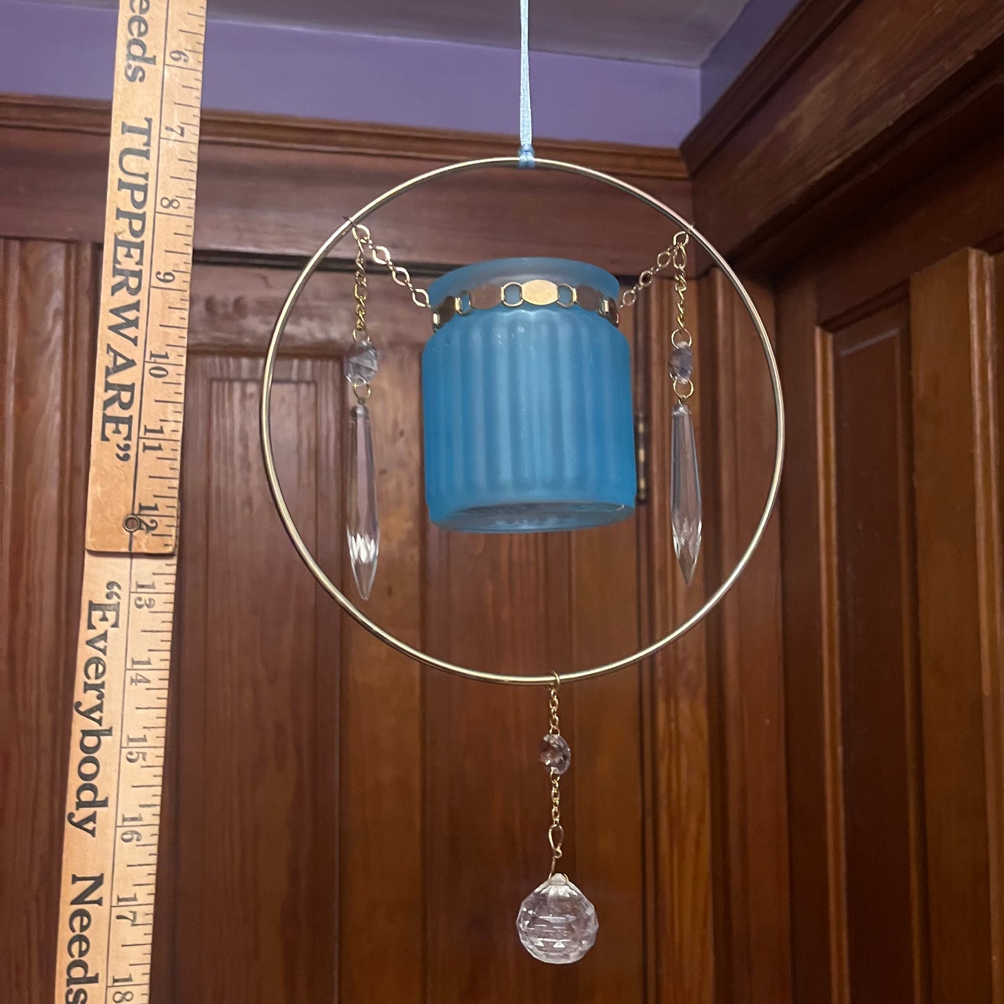 Aqua propagation station, three crystals