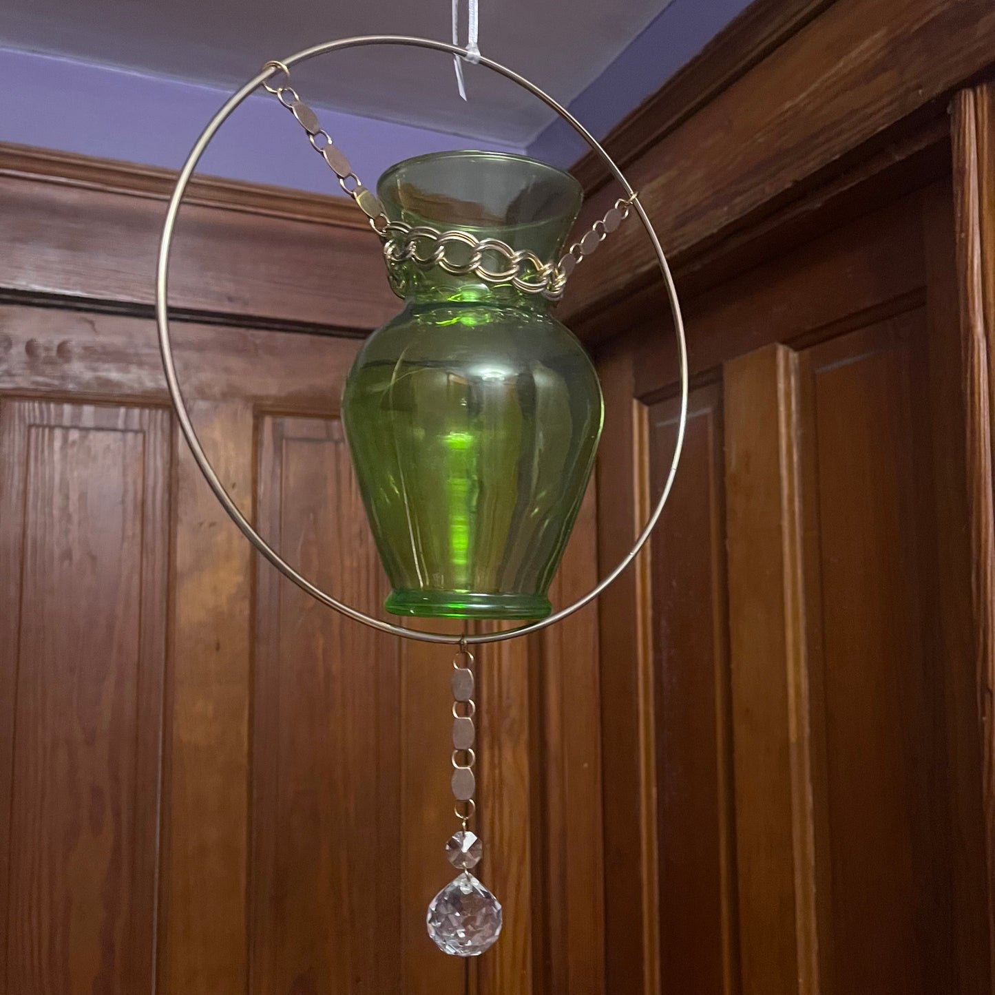 Green propagation station with crystal